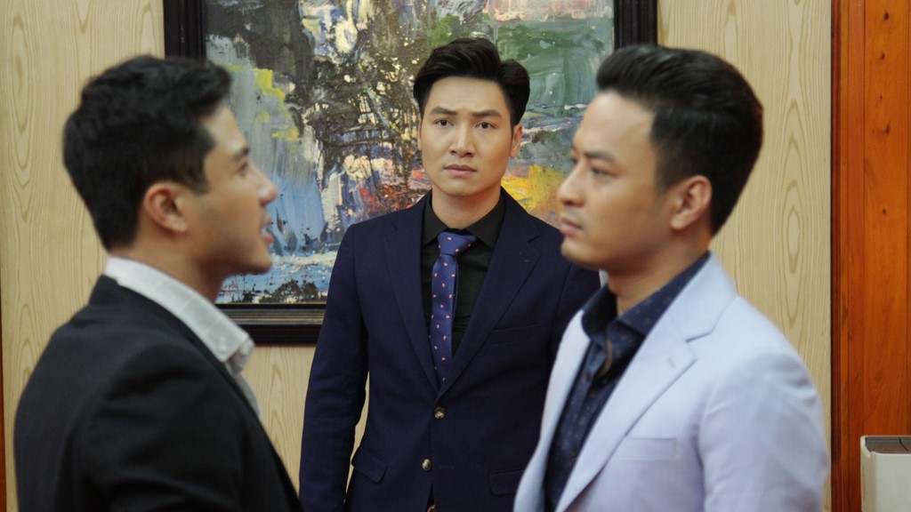 Cuốn hút và kịch tính bao nhiêu, thì Cả Một Đời Ân Oán vẫn còn nhiều hạt sạn gây khó chịu